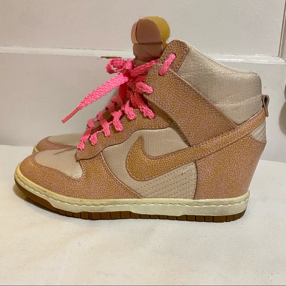 Nike Dunk Sky Hi Vintage Hidden Wedge Sneakers 7.5 EUC As is. See images - Picture 3 of 14